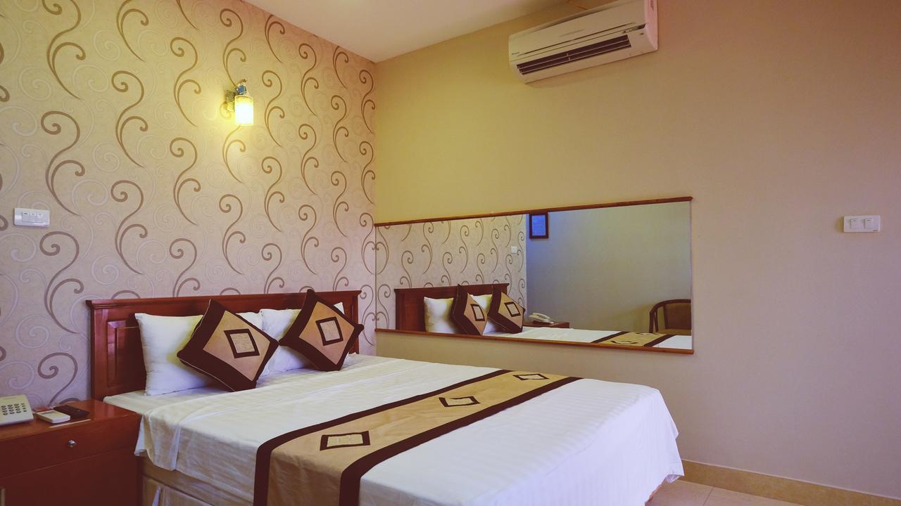 Ba Sao Hotel Hanoi Esterno foto